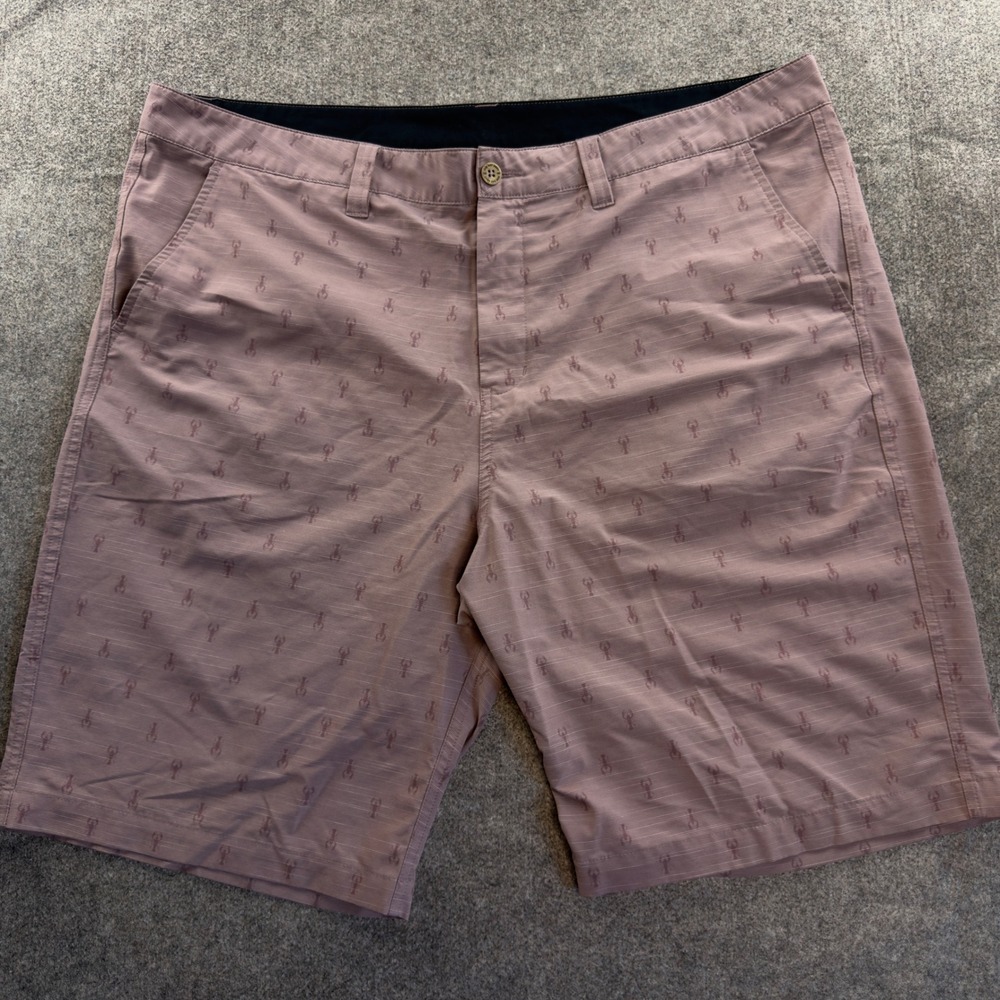 One Day Away Mens Shorts Size 42 Mauve Pink Lobster Print Golf Stretch Casual